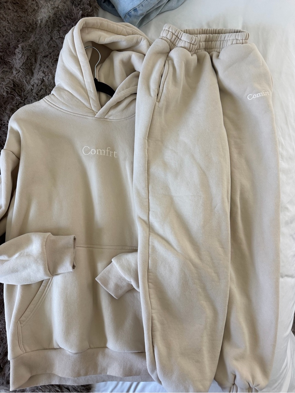 Comfort Embroidered Hooded Sweatshirt & Jogger Set - Cream